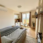 Apartment Compact